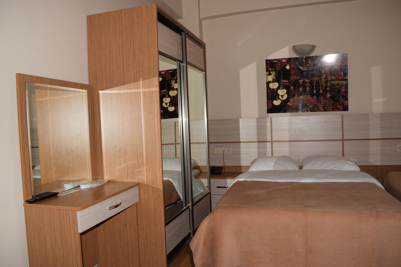 Royal Besiktas Otel 2*